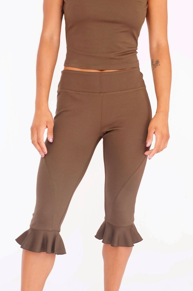 Jessica Ruffle Capri Brown